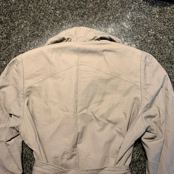 Tahari light Grey trench coat Size M - Picture 4 of 4